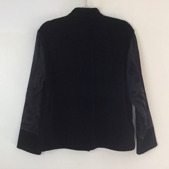 Flashback - Picture 3 of 5